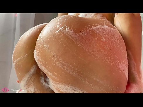 ❤️ O Brunette Masturbate Pussy ma Vibrator i Intense Orgasm i le Ta'ele ❤ Pono